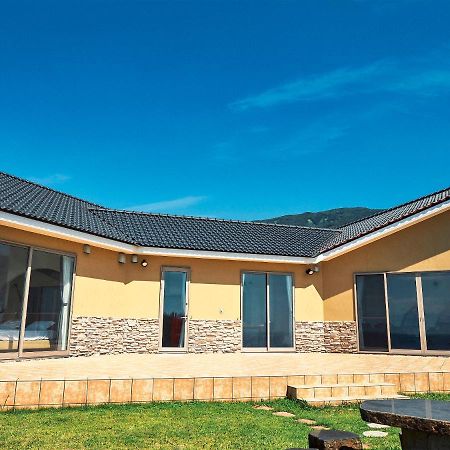 Resort Villa Miko Oshima Ngoại thất bức ảnh
