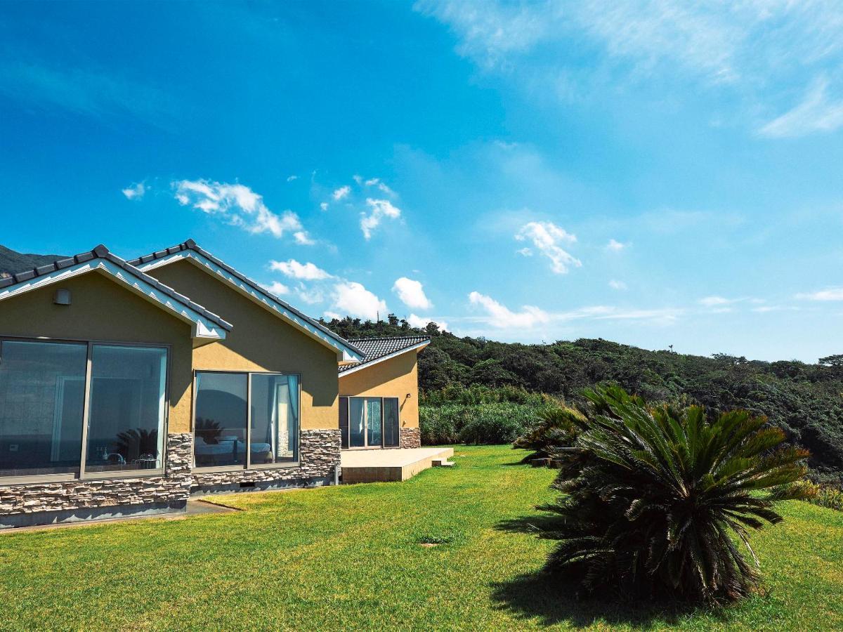 Resort Villa Miko Oshima Ngoại thất bức ảnh